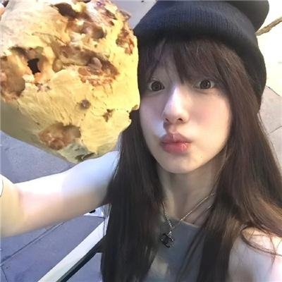 只在那里发光